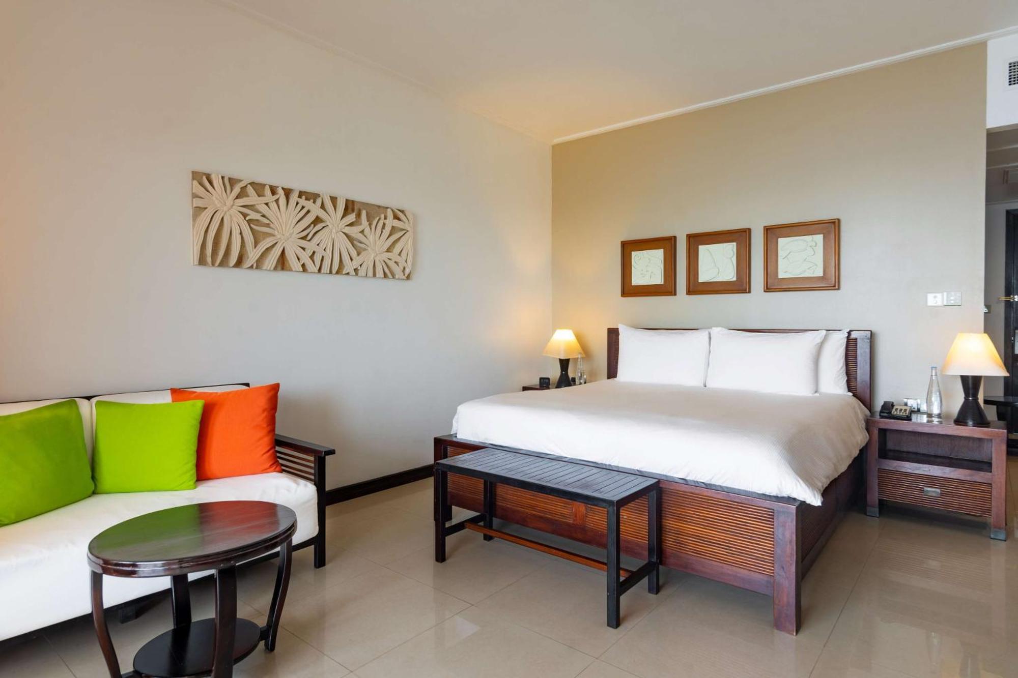 Doubletree By Hilton Seychelles Allamanda Resort & Spa Takamaka Eksteriør bilde