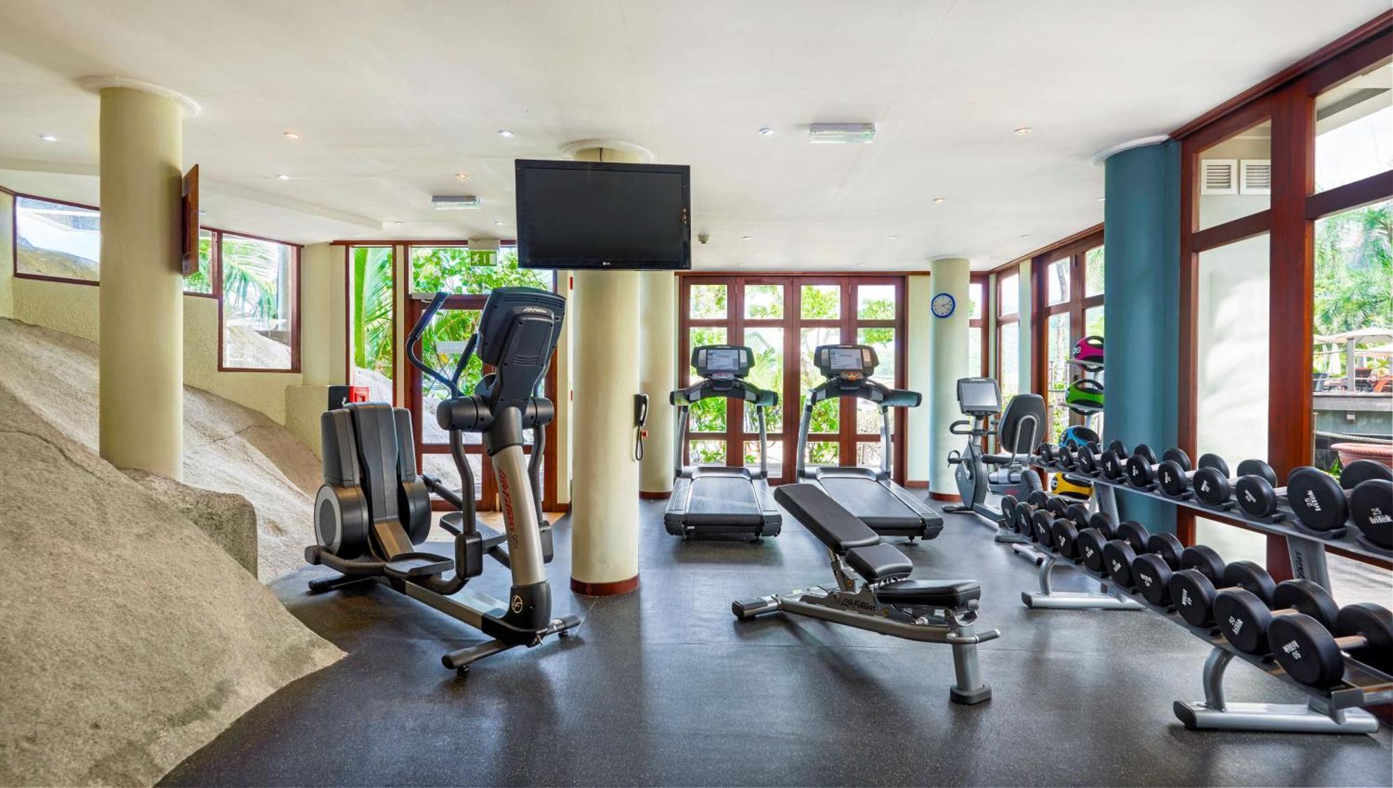 Doubletree By Hilton Seychelles Allamanda Resort & Spa Takamaka Eksteriør bilde