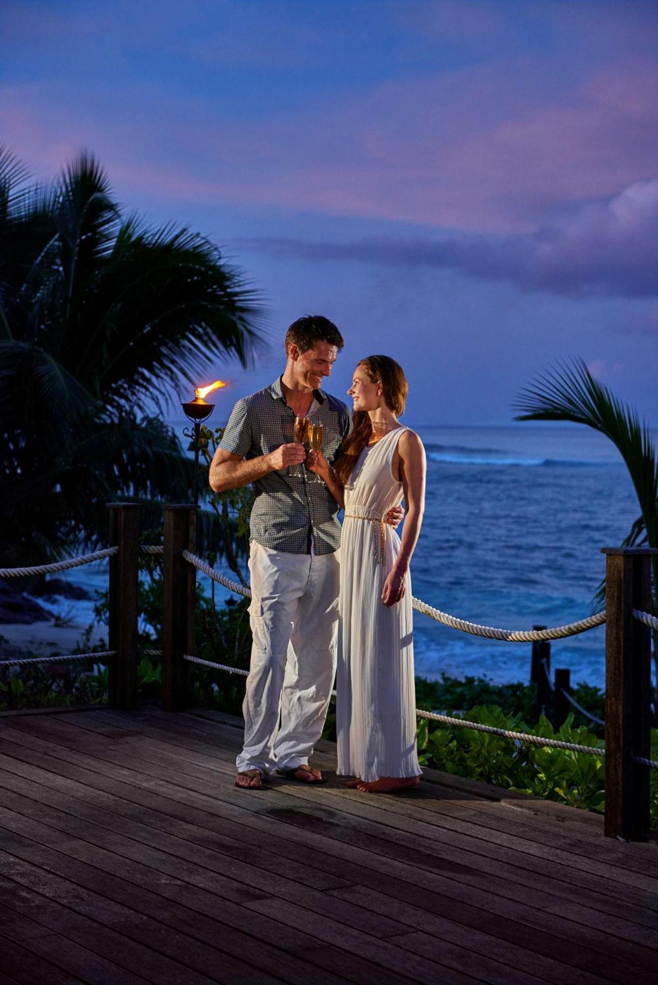 Doubletree By Hilton Seychelles Allamanda Resort & Spa Takamaka Eksteriør bilde