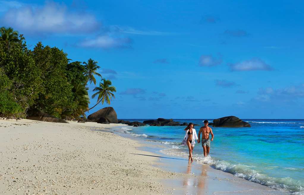 Doubletree By Hilton Seychelles Allamanda Resort & Spa Takamaka Eksteriør bilde