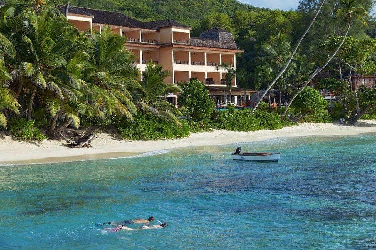 Doubletree By Hilton Seychelles Allamanda Resort & Spa Takamaka Eksteriør bilde